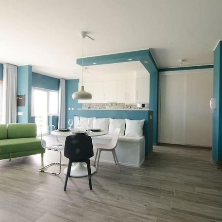 Baywatch Beach House Peniche Apartment Bagian luar foto